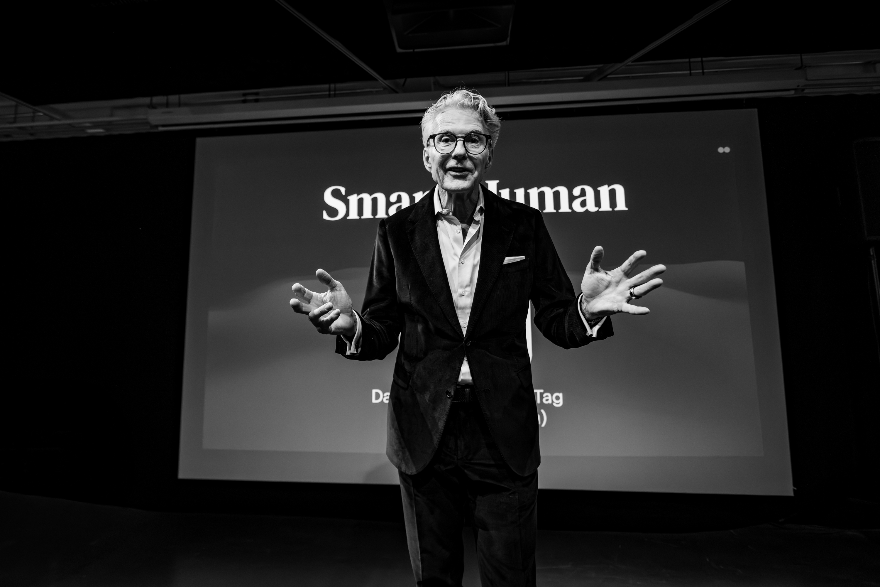 Smart:Human - Michael Sandvoss